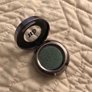 ❌sold❌New Urban Decay eyeshadow